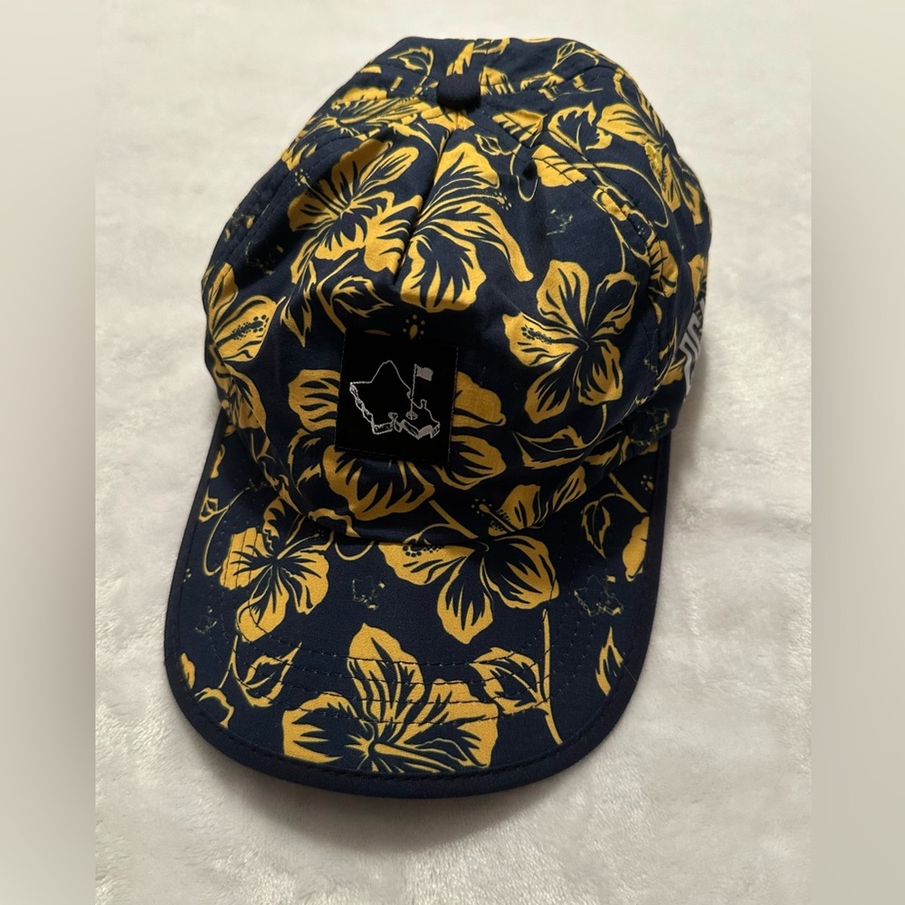NEW Oahu Golf floral hat. Adjustable. Unisex
